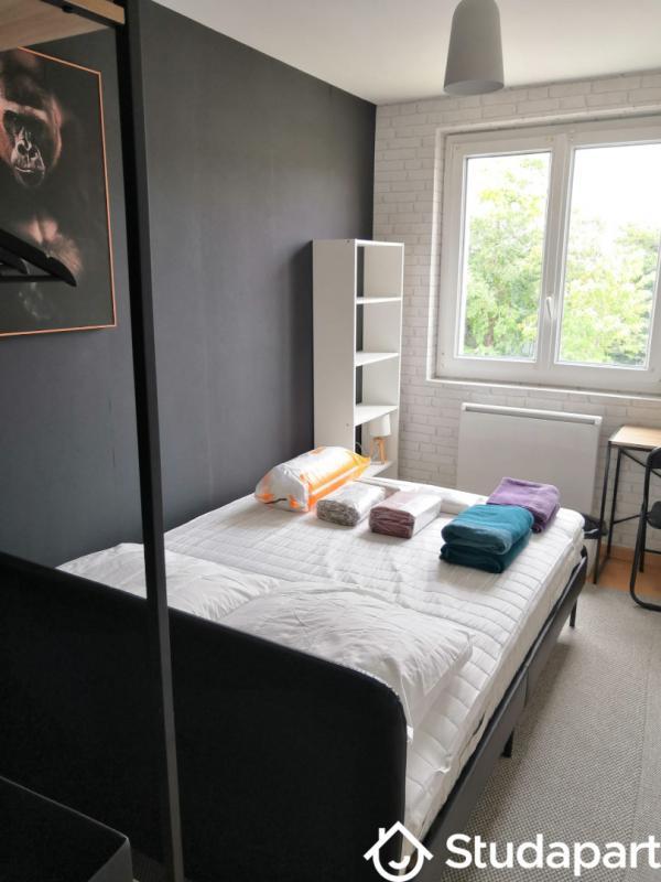 Chambre - 9 m² - 1 pièce