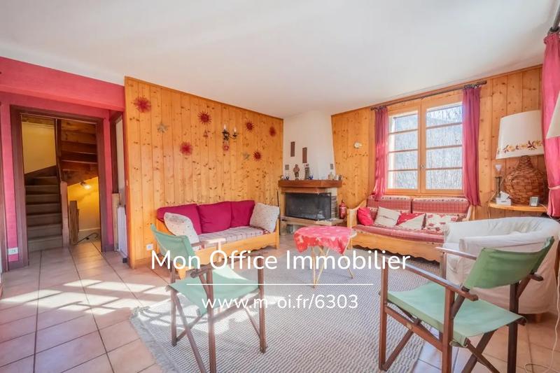 Châlet - 141 m² - 8 pièces