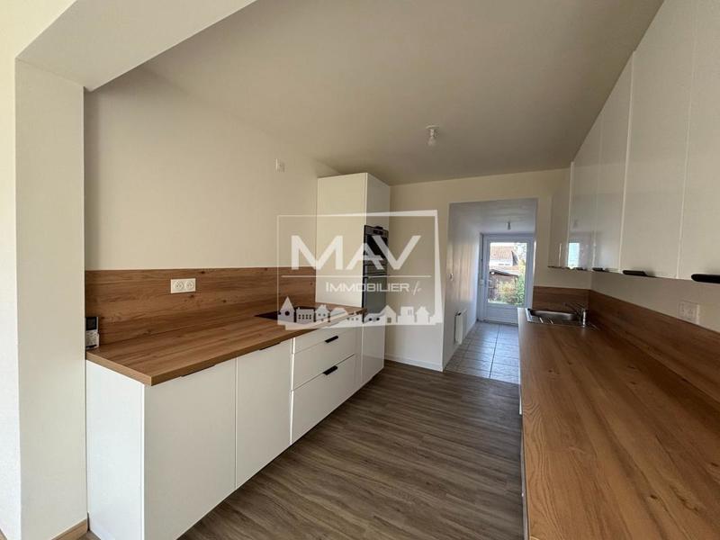 Maison - 92 m² - 3 pièces