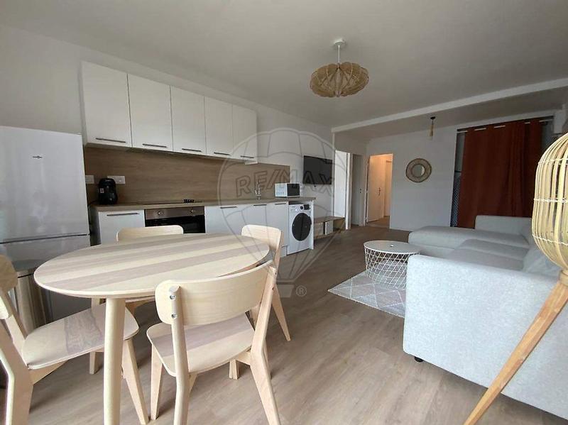 Appartement - 84 m² - 5 pièces