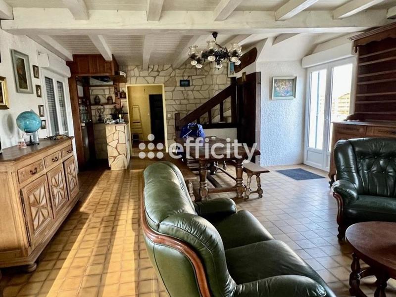 Maison - 118 m² - 4 pièces