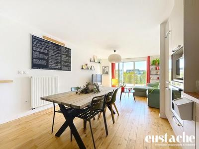 Duplex - 92 m² - 4 pièces