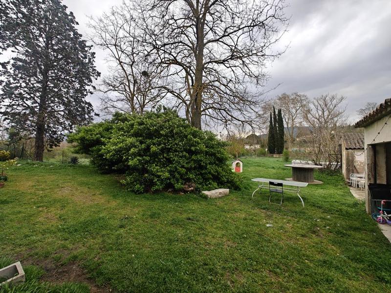 Propriété - 260 m² - 4 pièces