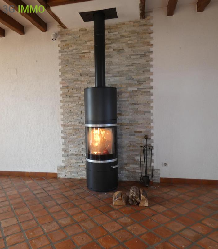 Maison traditionnelle - 197 m² - 10 pièces