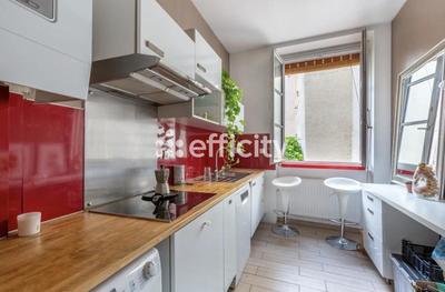 Appartement - 72 m² - 3 pièces