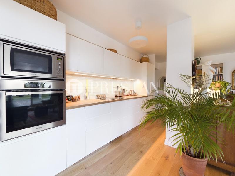 Appartement - 92 m² - 3 pièces