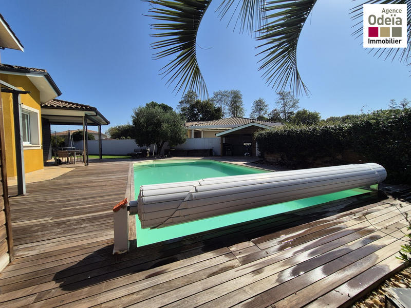 Maison - 140 m² - 6 pièces