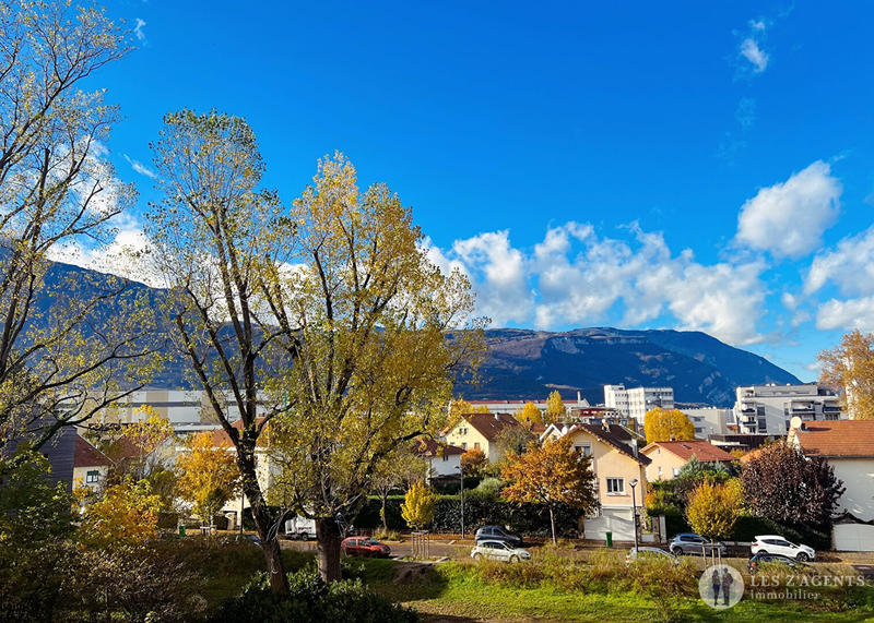 Appartement - 69 m² - 3 pièces