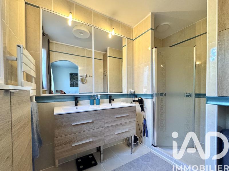 Maison - 157 m² - 6 pièces