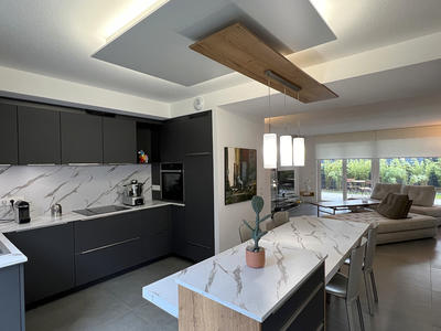 Appartement - 95 m² - 5 pièces