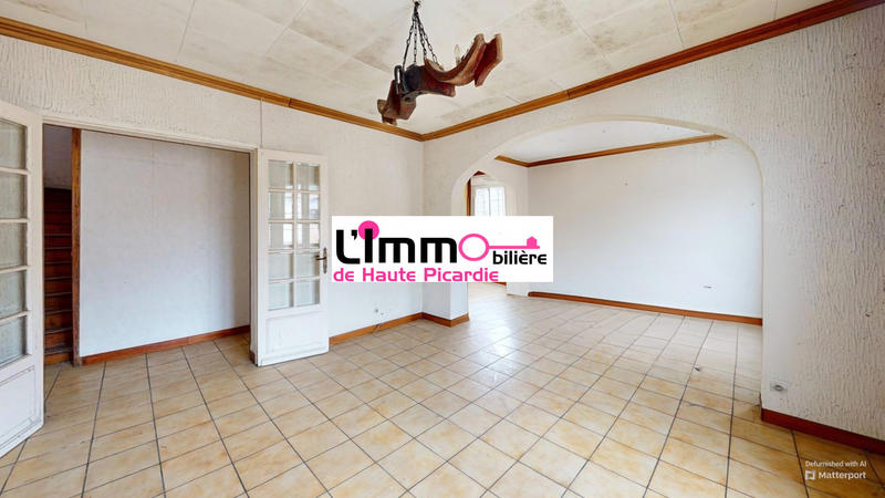 Maison - 180 m² - 8 pièces