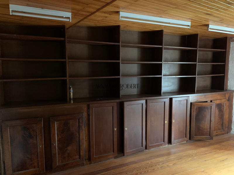 Maison - 250 m² - 10 pièces