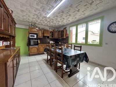 Maison - 190 m² - 8 pièces