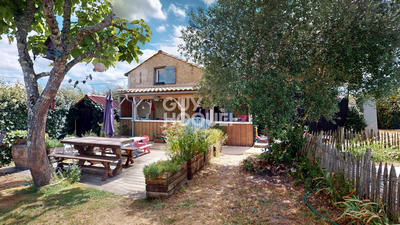 Maison - 130 m² - 7 pièces