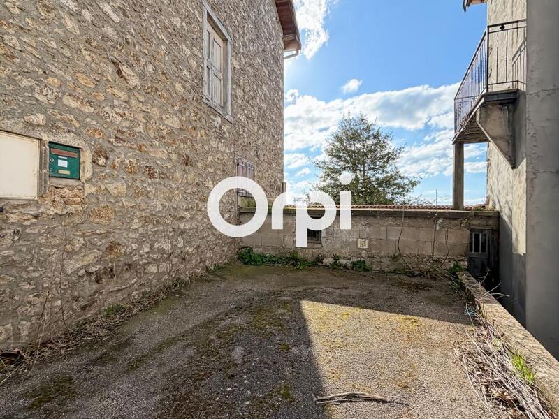 Maison de ville - 110 m² - 3 pièces