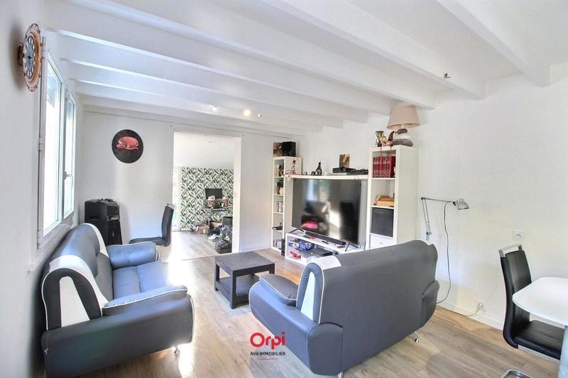 Maison - 110 m² - 5 pièces