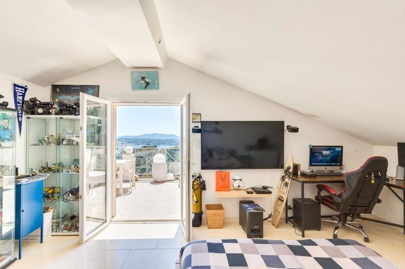 Penthouse - 174 m² - 5 pièces