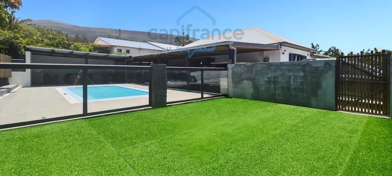 Maison - 177 m² - 7 pièces