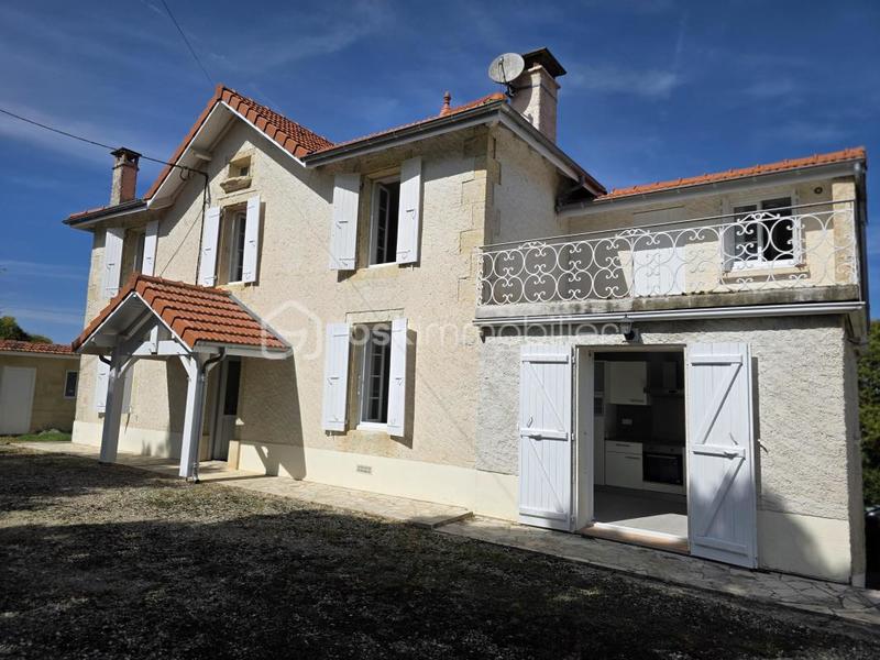 Maison en pierre - 97 m² - 4 pièces