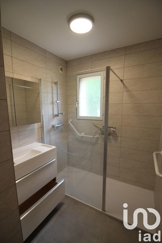 Maison - 162 m² - 9 pièces