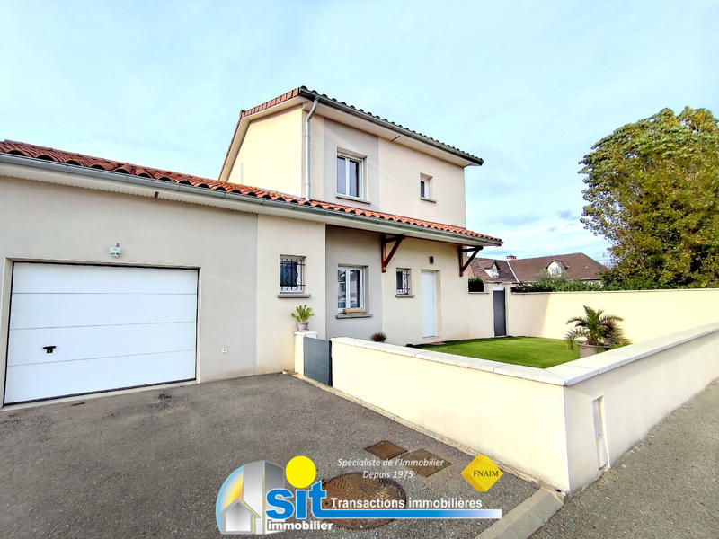 Maison - 105 m² - 5 pièces