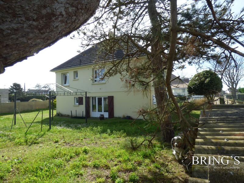 Villa - 140 m² - 7 pièces