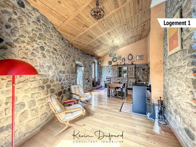 Propriété - 300 m² - 13 pièces