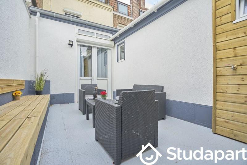 Chambre - 13 m² - 1 pièce