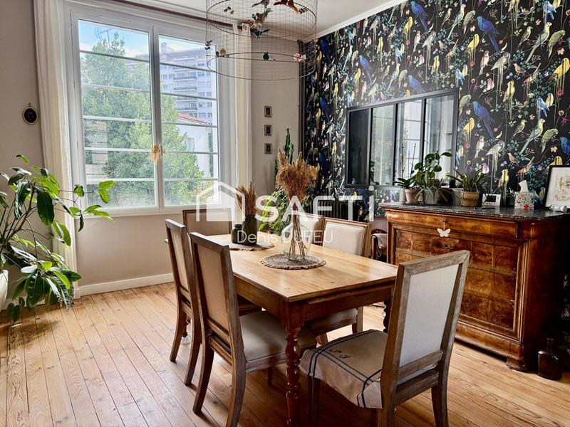 Villa - 137 m² - 5 pièces