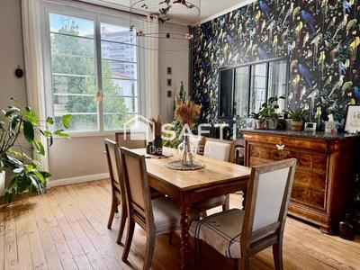 Villa - 137 m² - 5 pièces