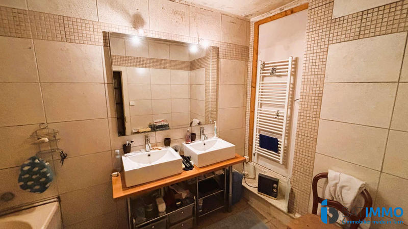 Maison - 189 m² - 5 pièces