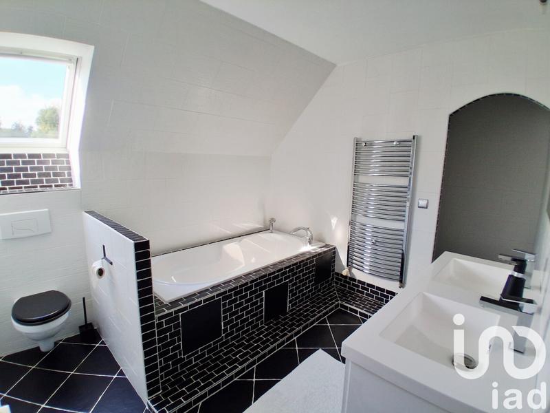 Maison - 174 m² - 6 pièces