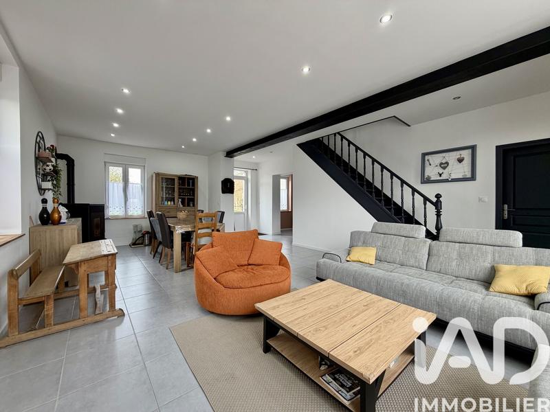 Maison - 185 m² - 7 pièces