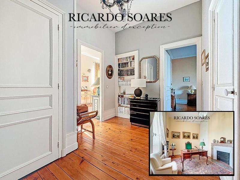 Demeure - 278 m² - 11 pièces