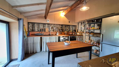 Maison - 121 m² - 4 pièces