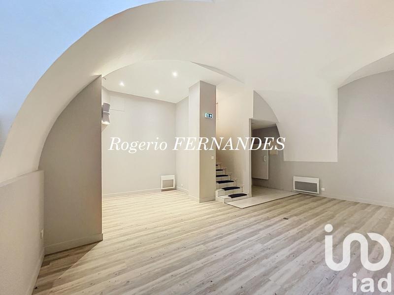 Appartement - 93 m² - 8 pièces