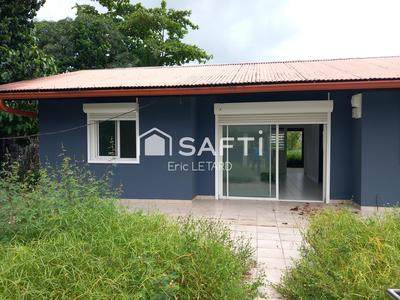 Maison - 85 m² - 5 pièces