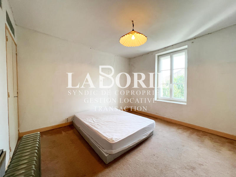 Mas - 179 m² - 7 pièces