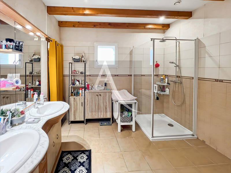 Maison - 118 m² - 6 pièces