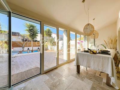 Maison - 108 m² - 5 pièces