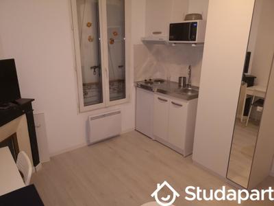 Chambre - 14 m² - 1 pièce