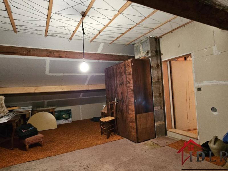 Maison - 102 m² - 6 pièces