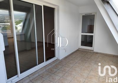 Duplex - 111 m² - 4 pièces