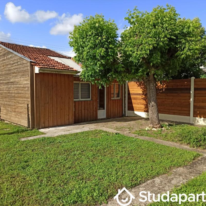 Chambre - 16 m² - 1 pièce