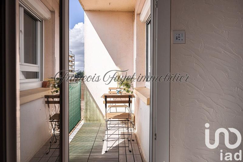 Appartement - 77 m² - 4 pièces