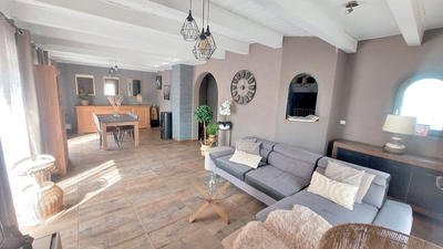 Maison - 145 m² - 8 pièces