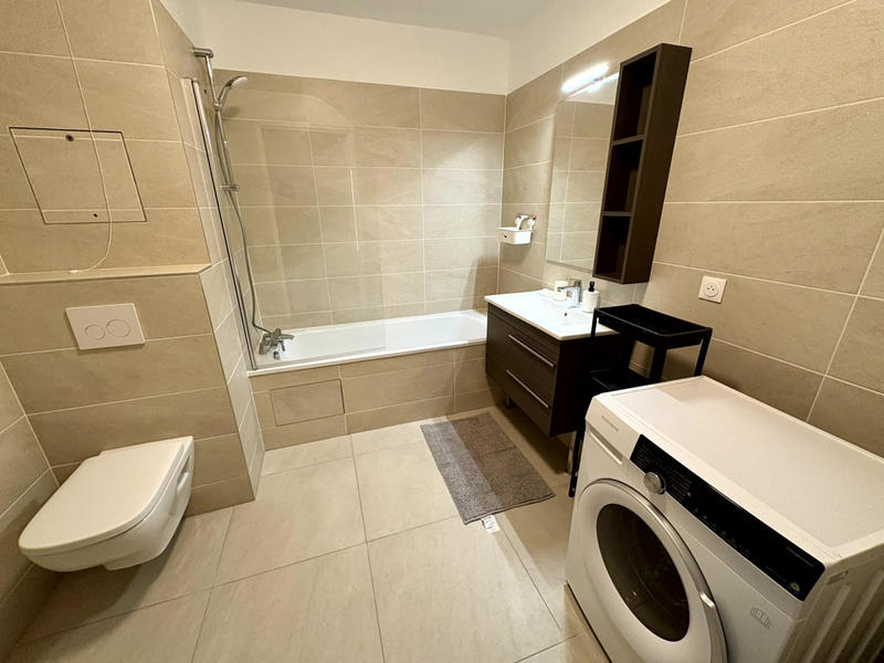 Chambre - 23 m² - 6 pièces