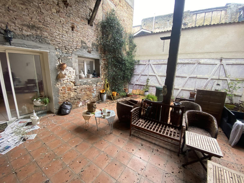 Maison - 320 m² - 11 pièces