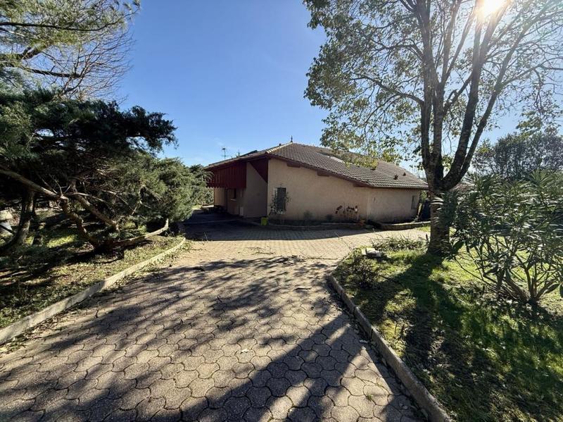 Maison - 170 m² - 5 pièces