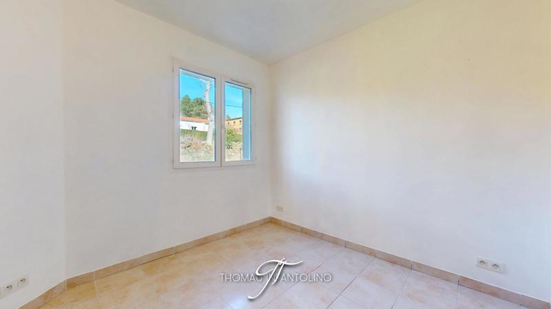 Maison - 137 m² - 6 pièces